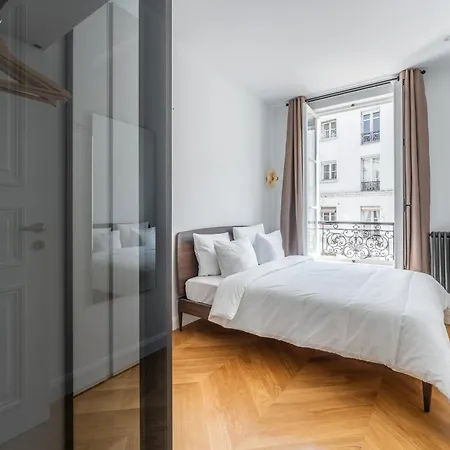Luxe & Vue Tour Eiffel - Alma Apartman Párizs
